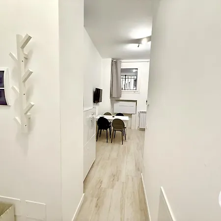 Re Di - Colosseo House Apartment