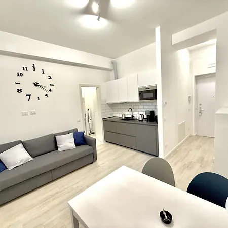 Re Di - Colosseo House *