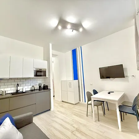 Re Di - Colosseo House Daire *